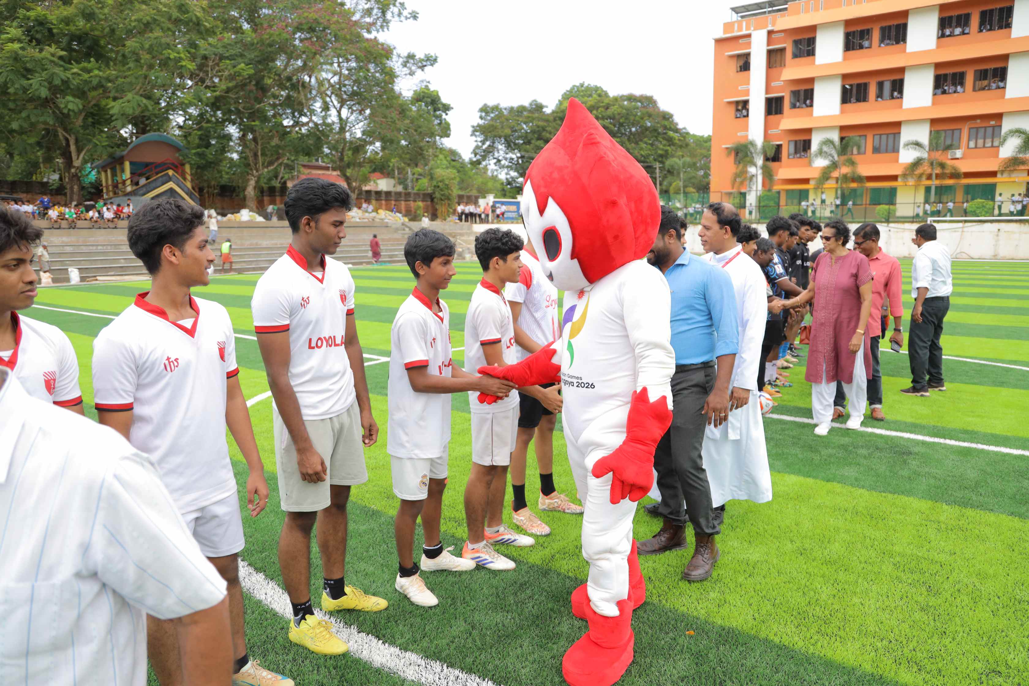 LOYOLA SCHOOL